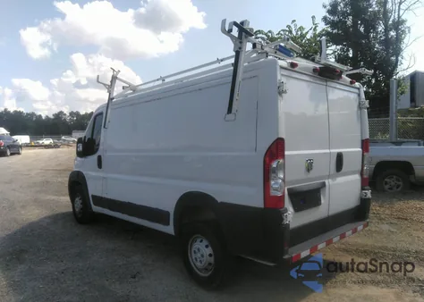 2019 Ram Promaster 1500 Low Roof 136 Wb z USA, uszkodzony, nr VIN 3C6TRVAG3KE514065